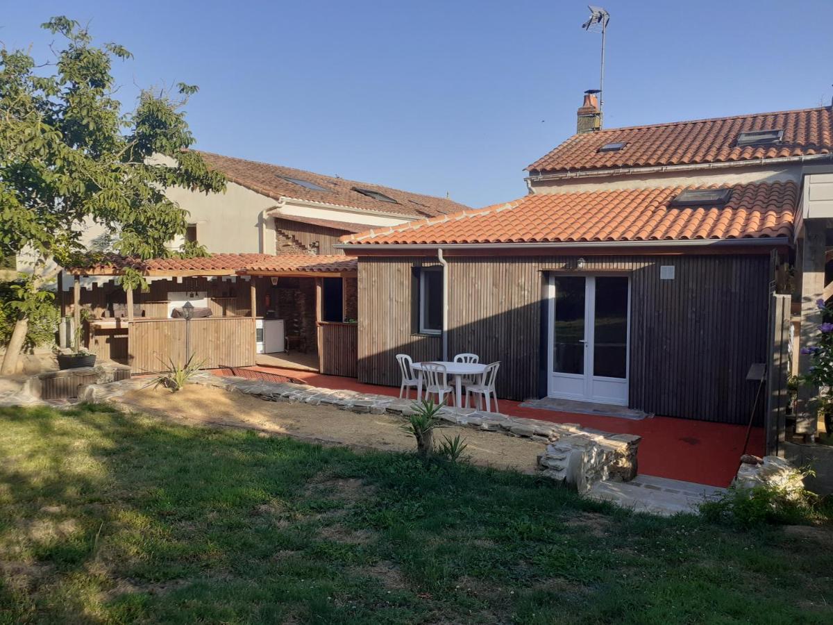 La Fenetre Villa Saint-Florent-des-Bois Buitenkant foto