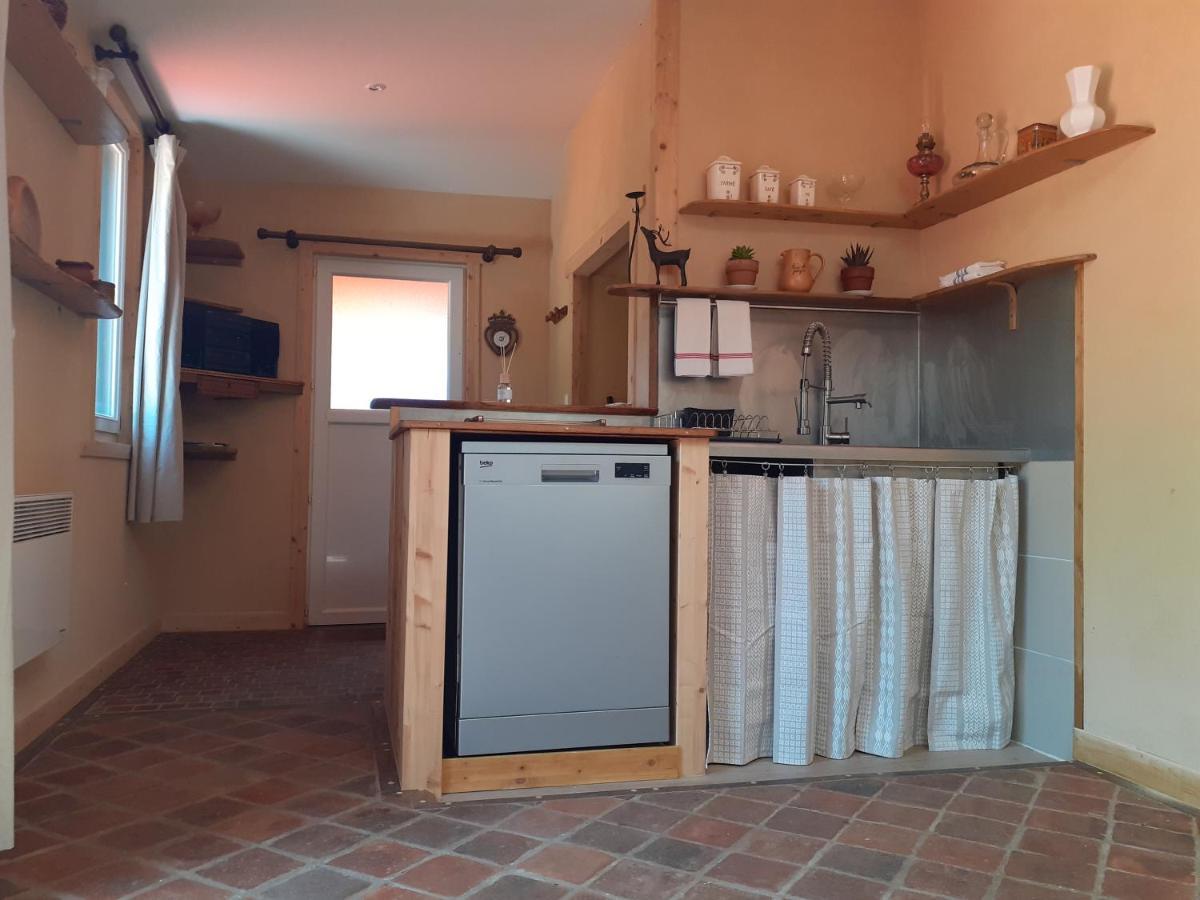 La Fenetre Villa Saint-Florent-des-Bois Buitenkant foto